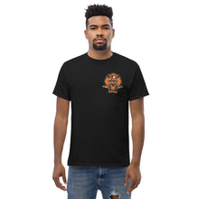Load image into Gallery viewer, WORLD SERIES CHAMPS 2022 Men&#39;s classic tee